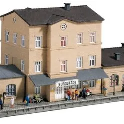 60023 Piko Bahnhof Burgstadt